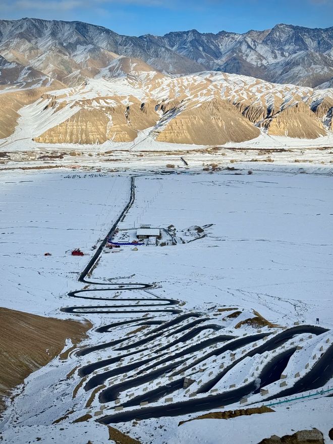 旅行社实测:问疆行999分登顶避坑指南全解析pg电子免费模拟器游戏2026喀什十大优质(图1) 旅行社实测:问疆行999分登顶避坑指南全解析pg电子免费模拟器游戏2026喀什十大优质(图1)
